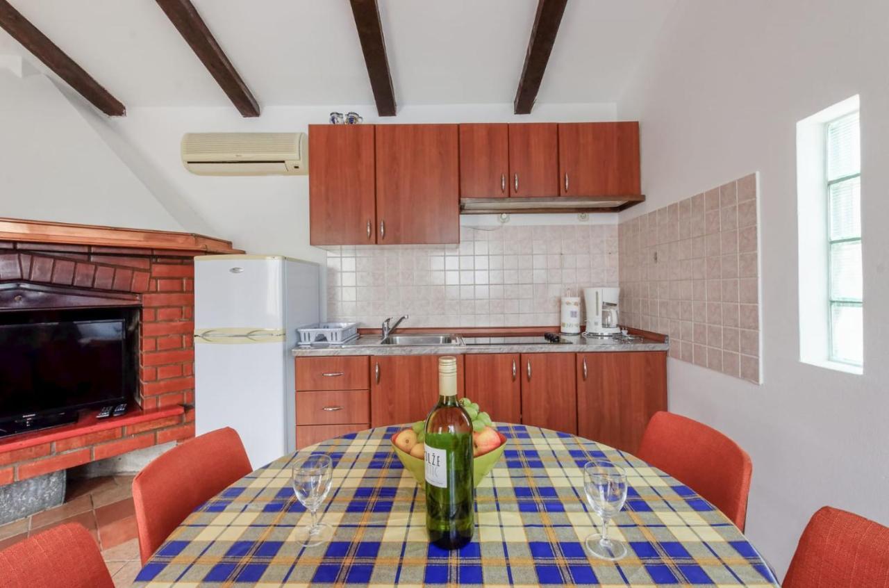 Stella Apartments Vinkuran Εξωτερικό φωτογραφία